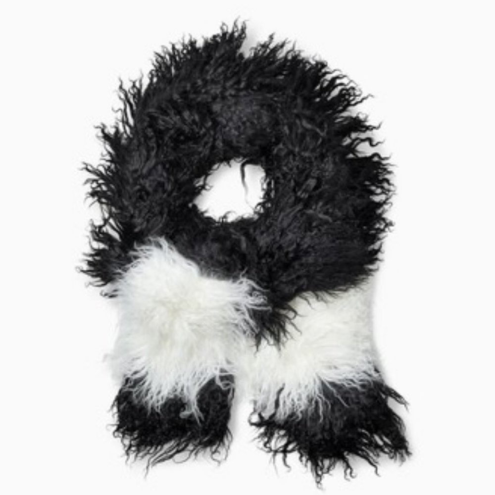 UGG Australia Mongolian Black & White Pocket Scarf